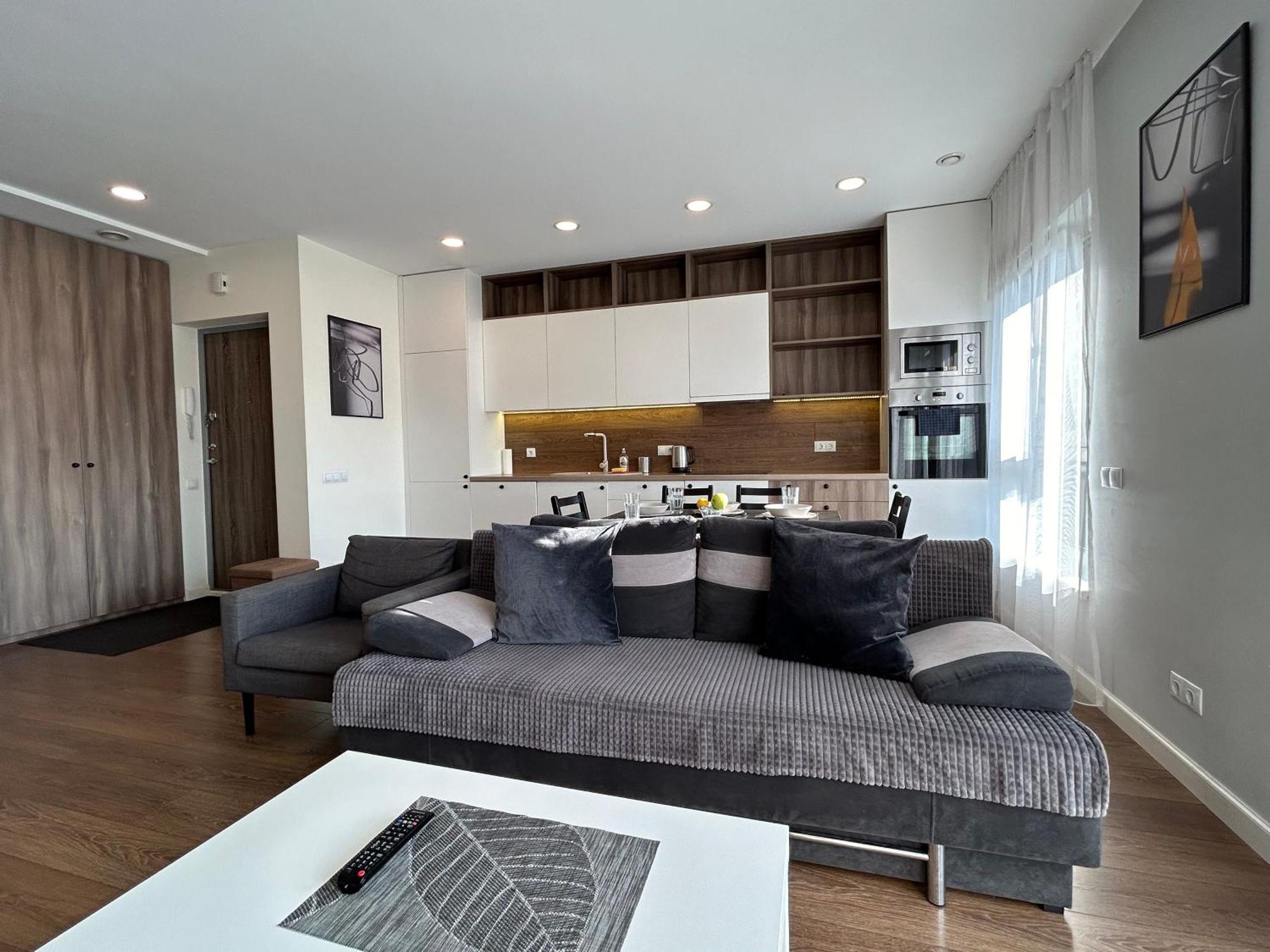Your Home - Spacious Apartment In City Center, With Balcony & Self Check-In VNO Exterior photo