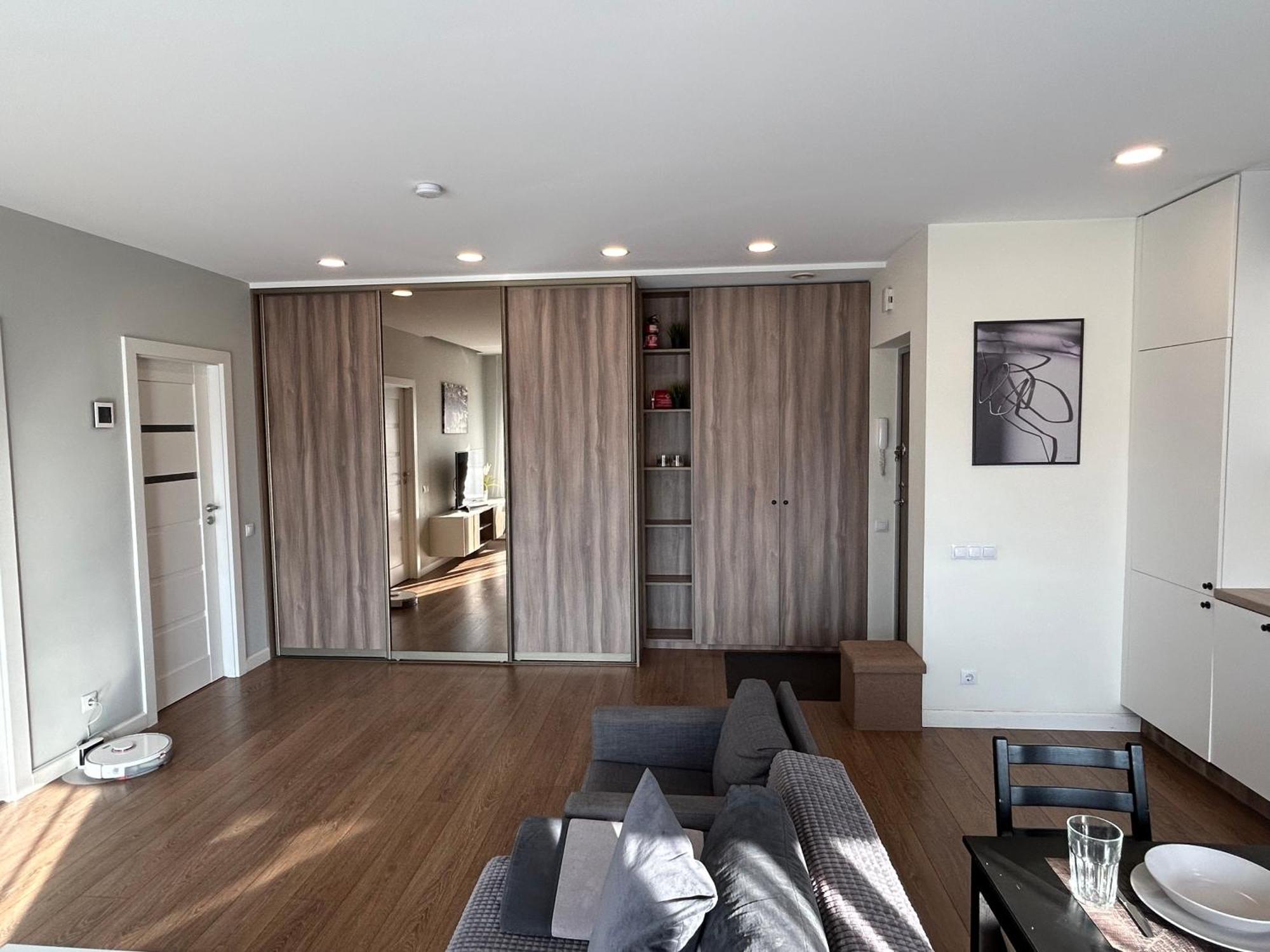 Your Home - Spacious Apartment In City Center, With Balcony & Self Check-In VNO Exterior photo